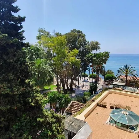 Apartamento Skol 329 - Spacious Beachfront With Sea Views *