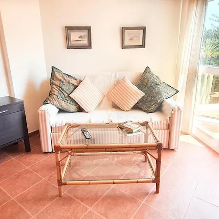 Apartamento Skol 329 - Spacious Beachfront With Sea Views *