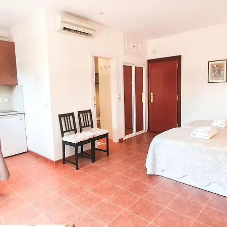 Skol 329 - Spacious Beachfront With Sea Views Appartement *