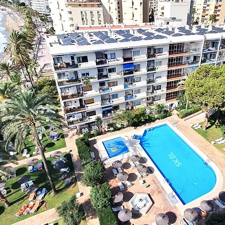 Apartment Skol 329 - Spacious Beachfront With Sea Views *