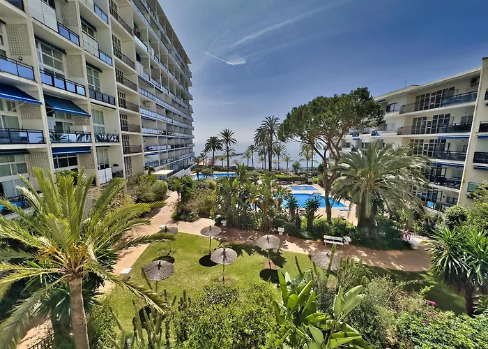 Skol 329 - Spacious Beachfront With Sea Views Apartment Marbella